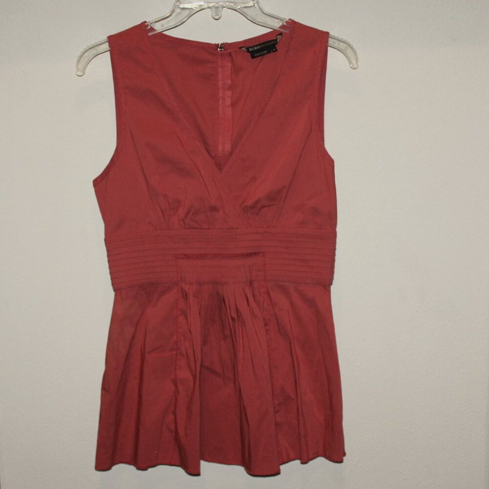BCBG Maxazaria sleeveless woman's blouse top Size Small burnt orange